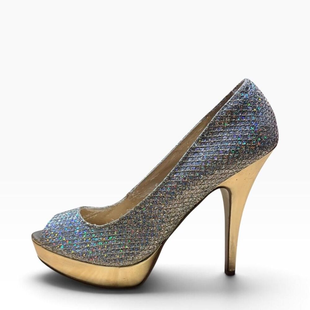 (7/131) Enzo Angiolini Gold Pumps sz 9